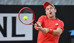 Das niveau war allerdings nicht sehr hoch, weil beide spieler viele fehler machten und enorm mit sich beschäftigt waren. Tennis Uberraschung Bleibt Aus Dominik Koepfer Verliert Viertelfinale Gegen Novak Djokovic