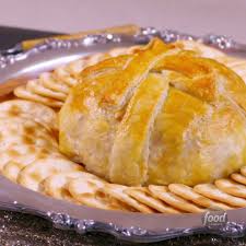 This recipe utilizes a dual boiler strategy to make certain the cake has remarkable agility, so initially fill up a bowl with cozy water and also established apart. Food Network How To Make Trisha S Cranberry Pecan Baked Brie Facebook