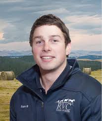 Meet Sam Burrows, Equine Vet Sam joined the RVC equine team early in 2017,  with a Bachelor of Veterinary Science and also a Bachelor of AgriScience he  has a wide variety of