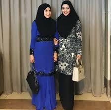 Potret kenangan wanita yang akrab disapa mama lita ini bersama mendiang suami di tanah suci. 11 Tahun Papa Dah Tiada Kerana Rindu Mas Aliza Buat Diari Gambar Bersama Arwah Tanpa Pengetahuan Ibu Nona