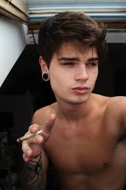 Benjamin Cullen Swan Ben (@xtmbenjamincullen) no Meadd: “acaso no soy  guapo?? hola hola familia aqui pasando nada mas a dejarle esta fotito  espero y mi madre no se enoje jjuju TE AMO