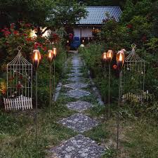 Außerdem ist es auf grund der festigkeit von edelstahl sehr leicht, die. Navaris 2x Led Solar Edelstahl Gartenfackel Kaufland De