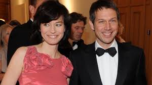 Maybrit illner is the author of ente auf sendung (3.75 avg rating, 4 ratings, 0 reviews, published 2003), langenscheidt politiker deutsch / deutsch polit. Maybrit Illner Heiratet Telekom Chef Obermann Berliner Morgenpost