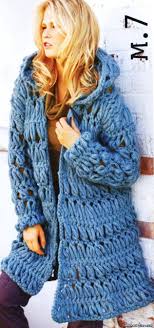 This app includes patterns that you can adjust to your size. Pattern Hairpin Crochet Hooded Chunky Coat Http News Knitting Info Ru Images Knit Galery 489 Vyazanie Zhaketa Kryuchkom Kruzheva Shpilka Vyazanaya Kryuchkom Odezhda