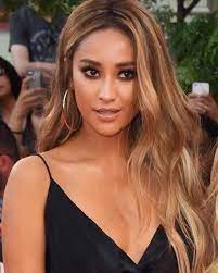 Pin By Undeniably Beautiful On Hair Junkie Honey Hair Color Honey Brown Hair Blonde Hair Brown Eyes