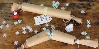 Source suzy's artsy craftsy sitcom oooohhhhh myyyyyy goodness this one took forever! Diy Crackers Noel Marie Claire