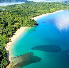 There is no getting into a car and driving to see properties. Tagesausfluge Bocas Del Toro Panama Was Machen In Bocas