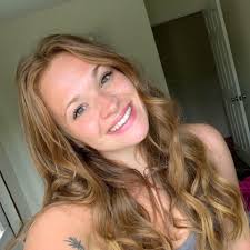 Monica Raymond and Cody Hadley 's Wedding Website