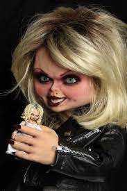 Er setzte sein grausames treiben fort, bis er in die hände der polizei fiel. Ihr Figurenshop Fur Actionfiguren Und Filmfiguren Von Neca Und Sideshow Puppen Chucky