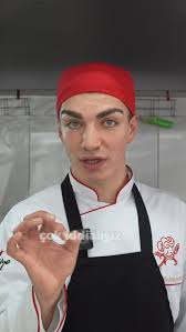 Kütahya'nın Domaniç ilçesinde, Ertuğrul Gazi Camii avlusunda doğum yapan ve  çevredeki insanlara saldıran bir anne köpek, şikayetler üzerine barınağa  götürüldü. Geçtiğimiz günlerde Kur'an Kursu'na gelen bir kadına saldıran  köpek, kadını çeşitli yerlerinden