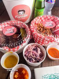 Hat Yai Fried Chicken At The Farsides Cruzin Lounge