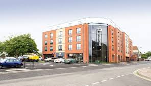 For all of these locations you pay a sizable price premium for their. Basingstoke Town Centre Hotel Premier Inn