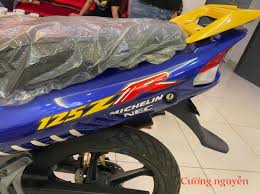 Yamaha 125zr special limited edition 2017 dijual seharga 8.361,28 malaysian ringgits atau setara rp.26.008.151, 6 , harga ini belum termasuk pajak gst, pajak jalan. Yamaha 125zr Dijual Pada Harga Rm85 000 Ini Bukan Sembang Deras
