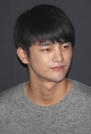 He launched his singing career after winning the talent reality show superstar k in 2009. Seo In Guk S New Haircut Updated May 2021