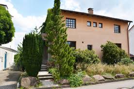 Sein vater war angesehener apotheker in bühl. Haus Zum Verkauf Alban Stolz Str 5 76275 Ettlingen Schollbronn Ettlingen Mapio Net