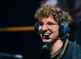 Eric Ritchie (@licoricelol) • Instagram photos and videos