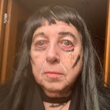 Long shot I feel but worth a try. I was at Robert Shaw primary school 1962 