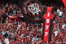 Atleti fica no 1 a 1 com numancia e tem a estreia do atacante giuiliano simeone, de 18 anos Torcida Organizada Do Atletico Divulga Nota E Critica Time Covarde Bem Parana