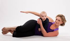 Du bist dir unsicher, wann du mit deiner rückbildung starten kannst? Ruckbildungskurs Mamaworkout Online