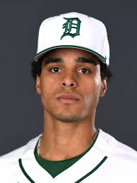 Whalen Gets 600th Win in Final Game of Season