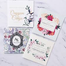 Kami sediakan untuk anda idea idea design kad kahwin yang sangat kreatif dan menarik untuk inspirasi bagi anda yang bakal naik ke jinjang pelamin! Kad Kahwin Wangsa Walk Berbagai Bekalan Rumah