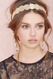 She puts her heart and soul into each and every clients hair. Hair Extensions Salon Out Frisuren Roaring 20s In Der Nahe Von Hair Of The Dog Rochester Greek Hair Hairband Hairstyle Medium Hair Styles