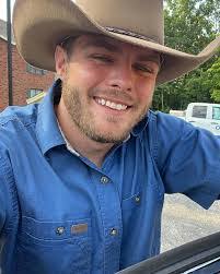 Jay Mccollum's Instagram, Twitter & Facebook