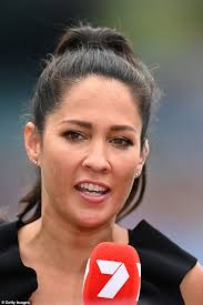 Channel 7's Mel McLaughlin reveals pain of her sister's death from lung  cancer