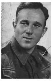 World War II researchers for service records