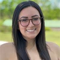 Krista Piper's Instagram, Twitter & Facebook