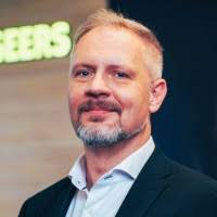 1900+ perfis com “Lehmkuhl”