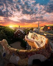 Llevaba Tiempo Queriendo Colgar Una Fotografia Del Parc Guell Desde Que Vi Una De Las Instantaneas De Mi Compi D Visit Barcelona Gaudi Barcelona Park Guell