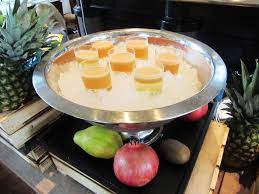 Abends macht sich der pavillon schick! Seehaus Kuchen Zum Fruhstuck