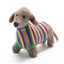 Intermediate children and adults alike will love this precious pooch! Dachshund Dog Crochet Knitted Soft Toy