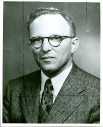 Edward Benton's Instagram, Twitter & Facebook