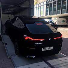 The First Car Bmw X6 Ever Painted With Vantablack One Of The Darkest Known Substances That Absorbs 99 965 Of Light