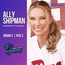 Valencia Vikings Softball (@VH_Softball)