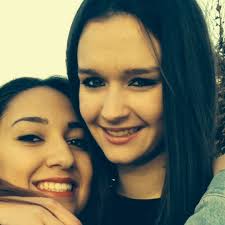 Stream Alexandra Marechal music