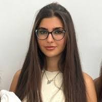 900+ perfiles de «Corelli»