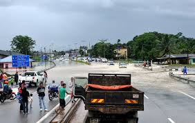 We did not find results for: Jkr Terengganu Mula Baiki Jalan Rosak Akibat Banjir