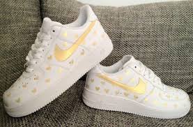 Custom Airbrush Nike Air Force 1 Gold Hearts Style Shoes Etsy Nike Air Force Fashion Shoes Diy Sneakers