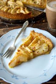 Italienischer Apfelkuchen Crostata Di Mele Madame Cuisine Rezept In 2020 Apfelkuchen Rezept Apfelkuchen Mit Hefeteig Essen