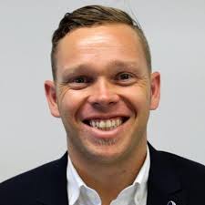 Pete Fairbairn (@Pete_Fairbairn)