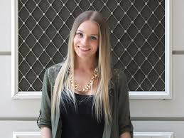 What is eszter iszak's full name? Interjuk 4 Adas Iszak Eszter Foto Vasarhelyi David Hir7 Fashion Chain Necklace Chain