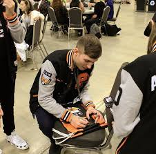 Gaege Aka Juicy In 2020 Green Gang Cute Boys Gibson