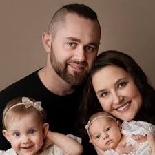 Fundraiser for Natalia & Szymon Stopka by Ryan Holden : Support Natalia  Stopka and Her Daughters