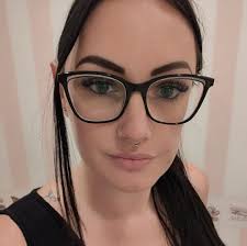 Who remembers johnson and friends