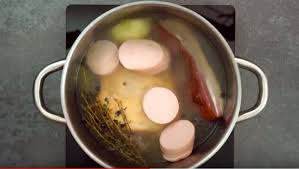 Check spelling or type a new query. La Choucroute Ultra Facile La Recette