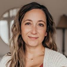 Jordan Hafer's Instagram, Twitter & Facebook