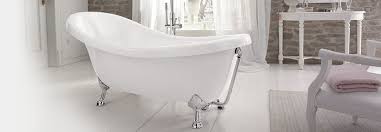 Reuter Magazin Zum Traumen Funf Badewannen Mit Nostalgischem Charme Reuterde Reuter Ratgeber Magazin Blog Onlinemagazin Badewanne Baden Spritzschutz